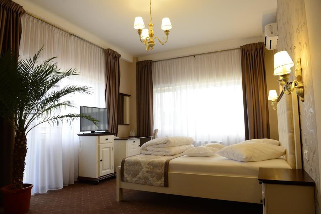 Hotel Europa Baia Mare Zewnętrze zdjęcie